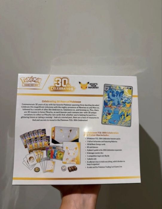 Pokémon TCG 30th Celebration Elite Trainer Box