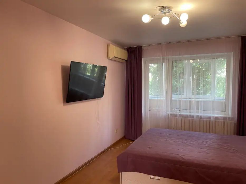 Продам 3-комнатную квартиру. Правый берег, Соборный район, ж/м Победа-3. Купить квартиру