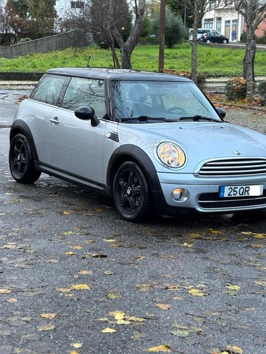 Mini Cooper 1.6D 110cv