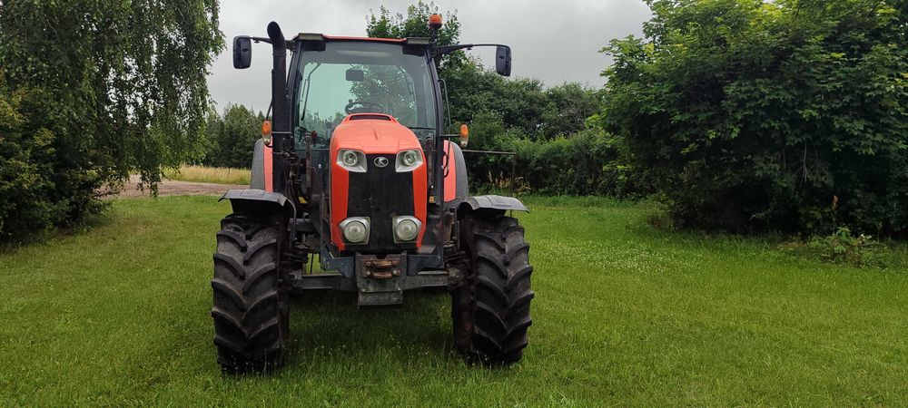 Ciągnik Kubota M135 GX