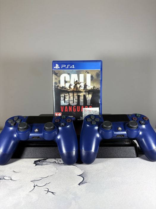 Playstation 4 ( PS4 )