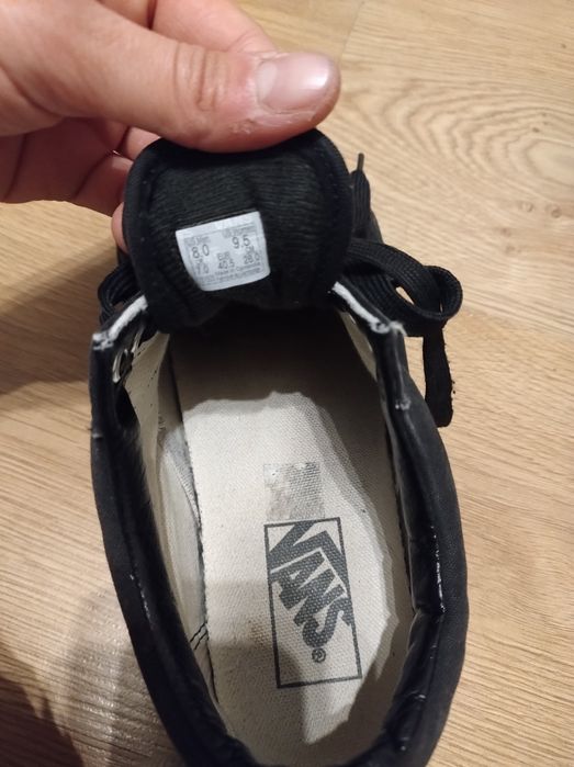 Czarne klasyczne trampki Vans 40.5