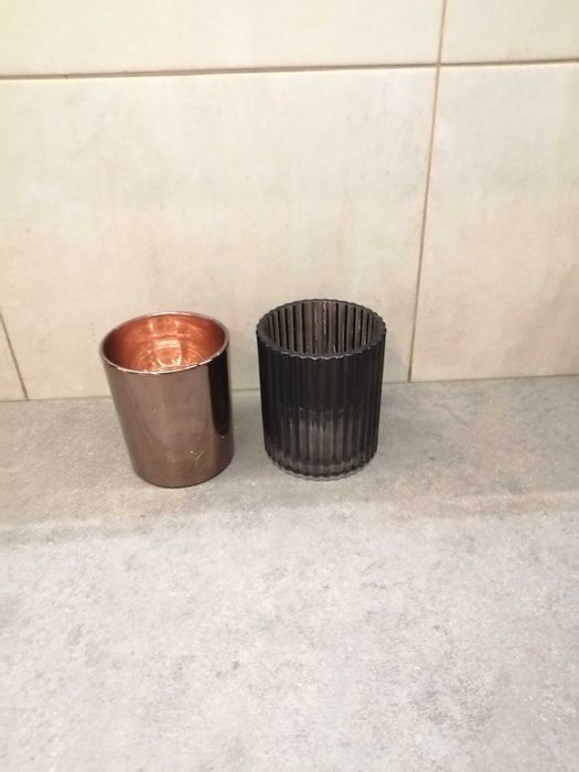 szklane pojemniki po świeczkach 2 szt za 6 zł