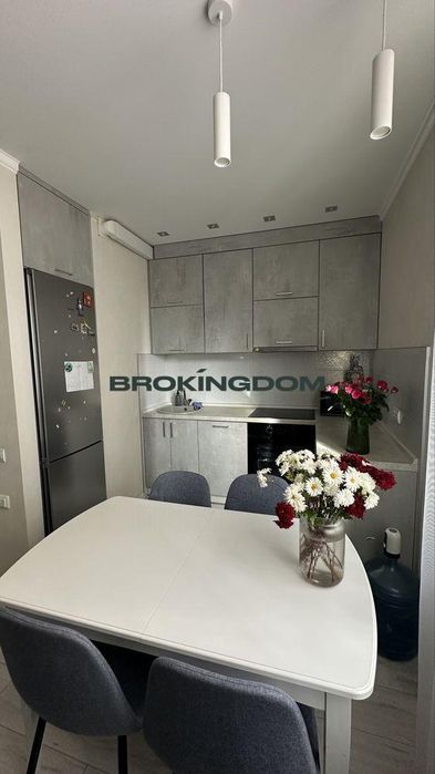 Продається велика євродвушка, ЖК Паладіум, третій поверх