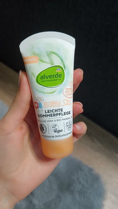 Alverde Leichte Sommerpflege Bio-Aloe Vera & Bio-Mandelöl Легкий літні