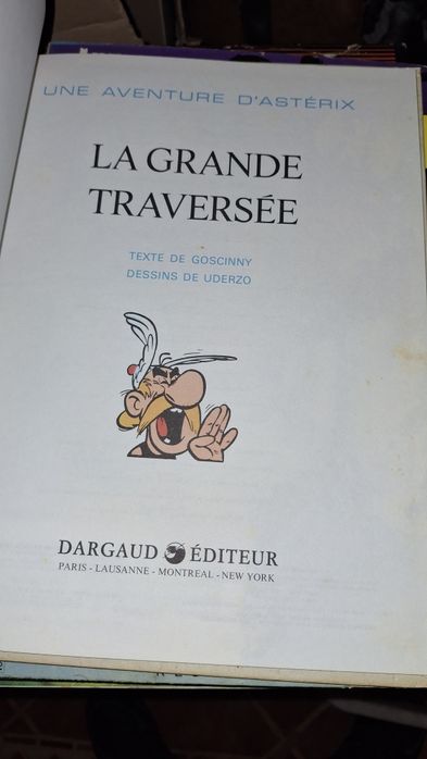 Astérix la grande travrrsee bd francês
