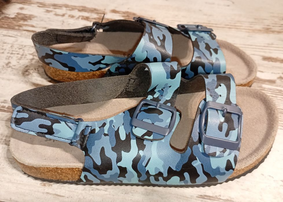 Nowe sandały Reserved rozm 34