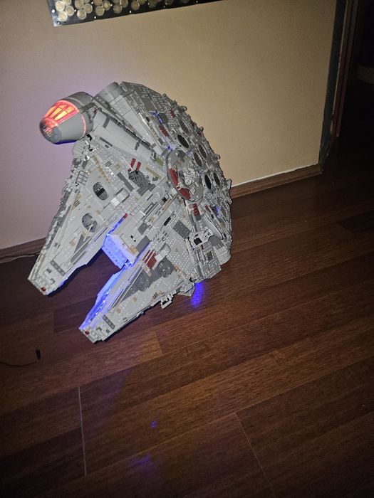 Sokół Millennium 8445 el. + LED | Kompatybilne z LEGO | Komplet