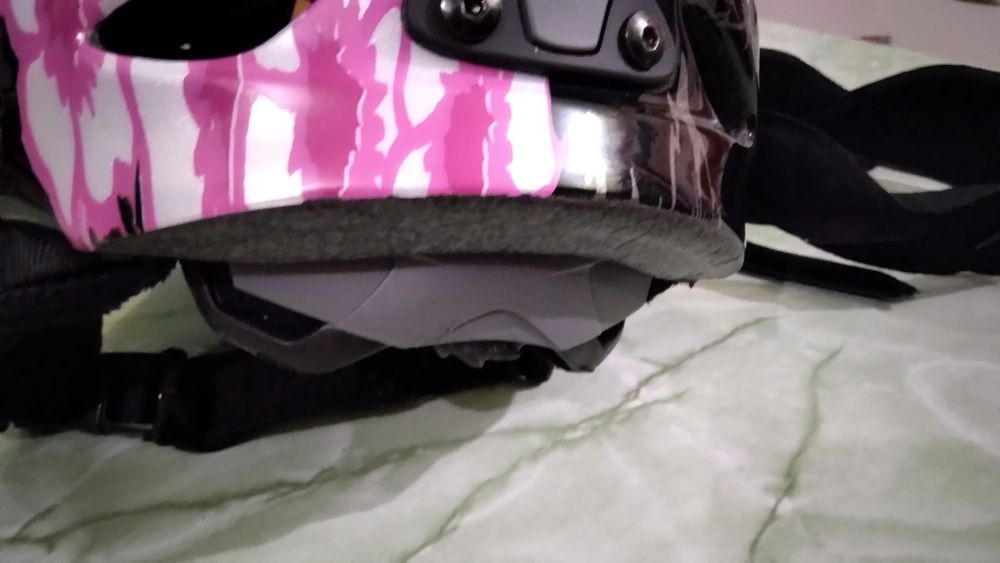 Шолом лижний   GIRO. 52 розмір