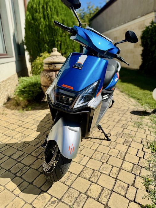 Електроскутер Dozer V-2000, 12 колеса, гарантія