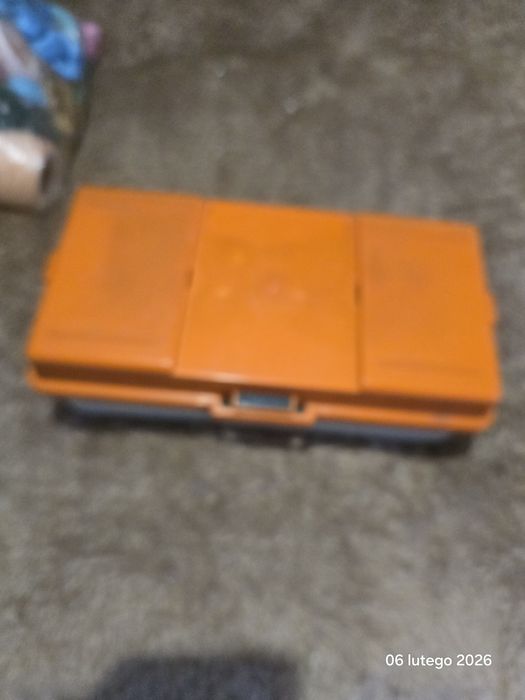 Zestaw nici w kasece