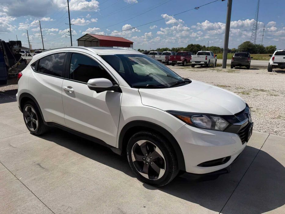 Honda HR-V EX-L wNavi      2018