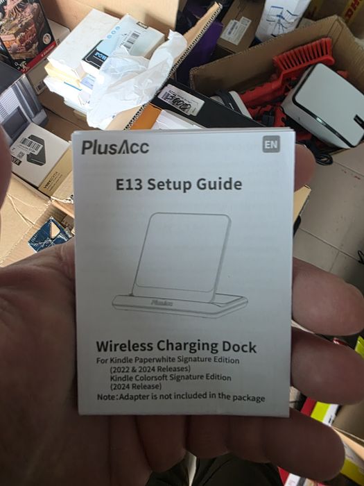 Бездротова зарядна станція до електронної книги Amazon