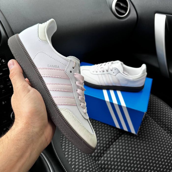 Жіночі кросівки адідас самба білі Adidas Samba white pink