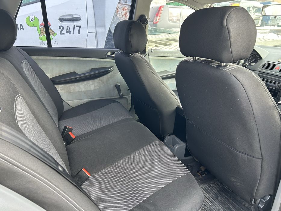 Продам автомобиль (Шкода)