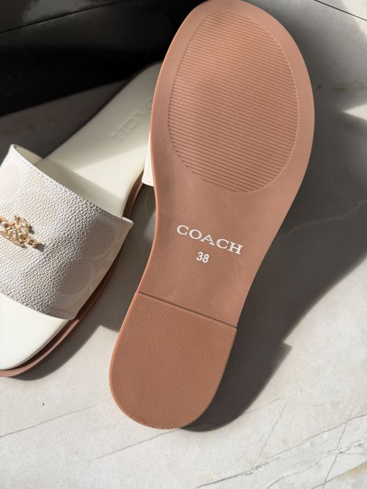 Шльопанці Coach шлепанцы