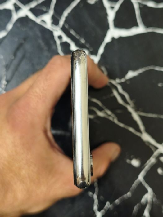 Продаю Iphone X 256 gb
