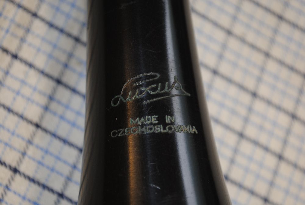 klarnet luxus twrdy futerał.