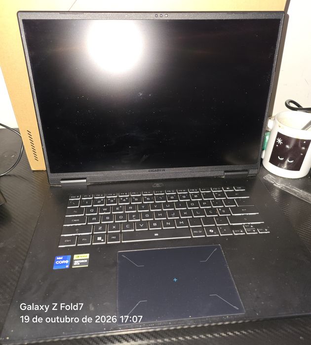 Portátil Gaming Gigabyte A16