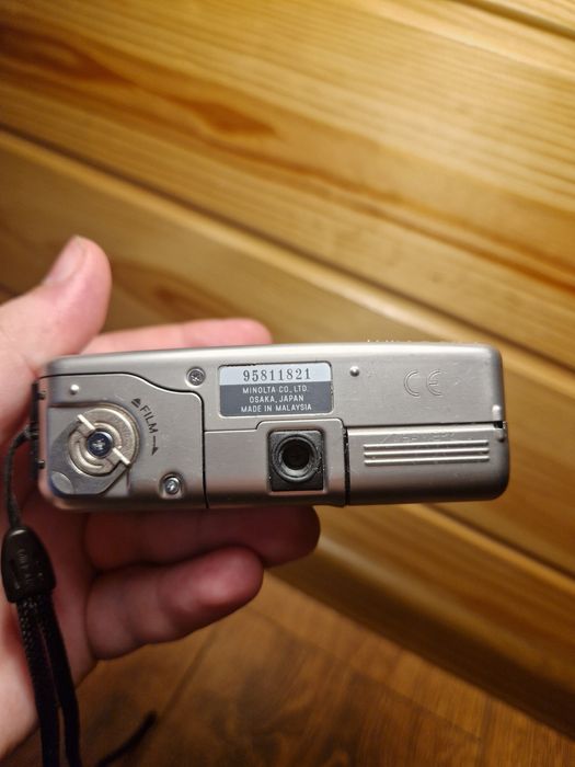 Плівковий камера MINOLTA VECTIS300