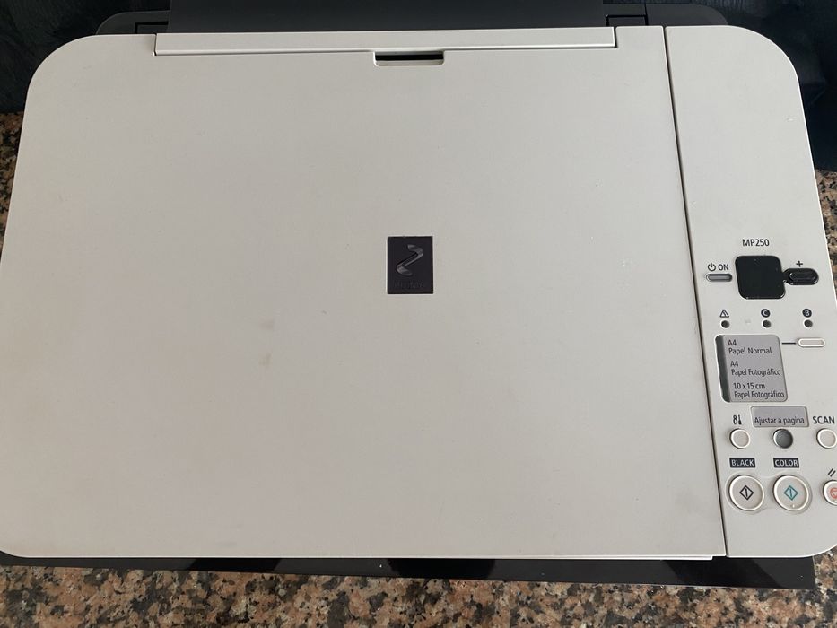 Impressora Multifunções Canon Pixma MP250