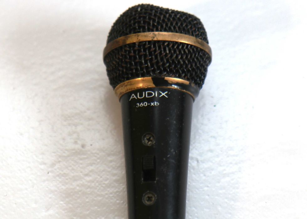 Microfone Audix 360 xb a funcionar na perfeição