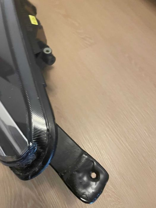 Ótica Esquerda MK7 Ford Fiesta H1BB-13E015-AE