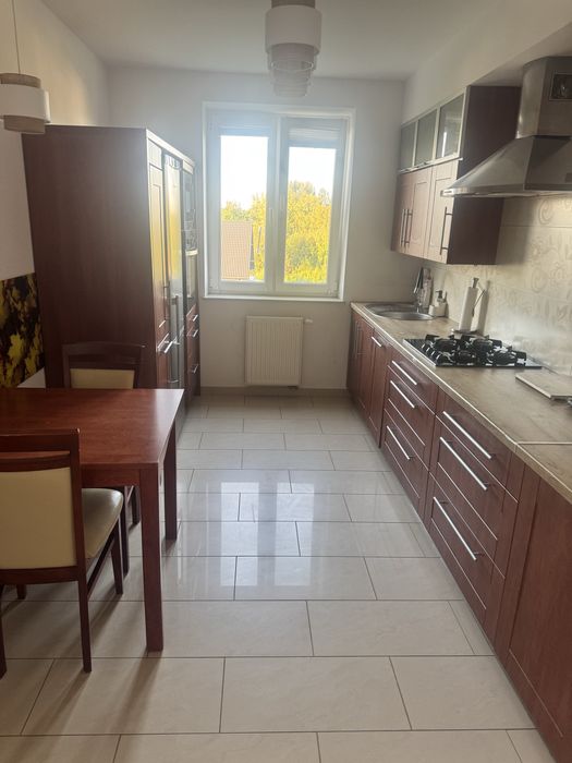Jasne mieszkanie 56 m² z balkonem i komórką – Boguchwała