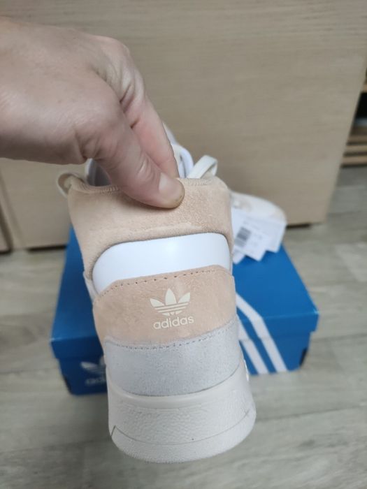 Високі кросівки снікерси хай топи Adidas