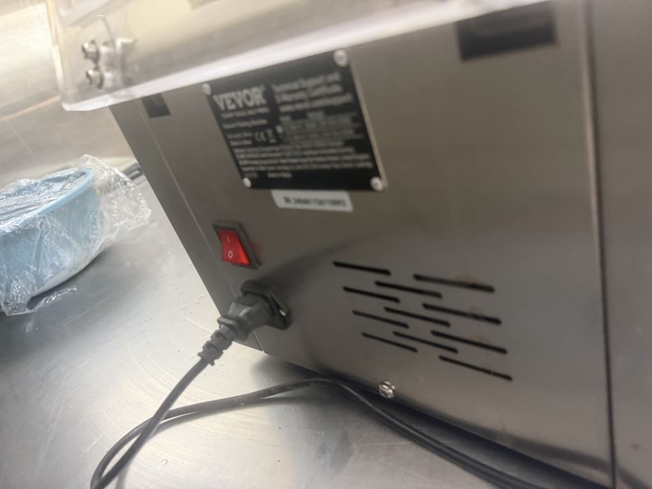 Maquina de vácuo profissional a funcionar