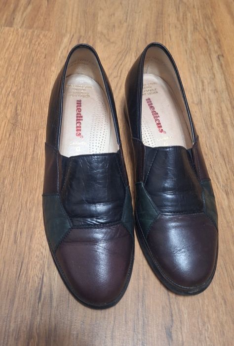 Buty damskie, półbuty, skórzane, Medicum, r. 38