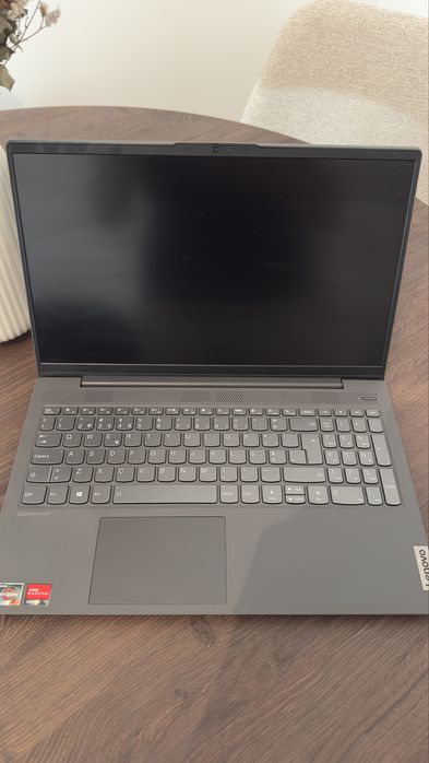Lenovo Ideapad 5
