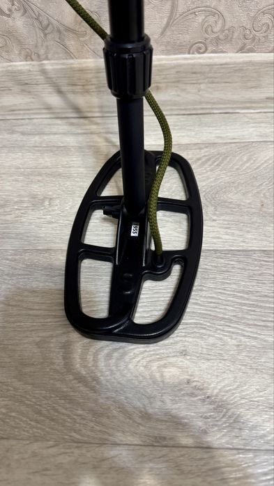 Продам металошукач Garrett Base 250