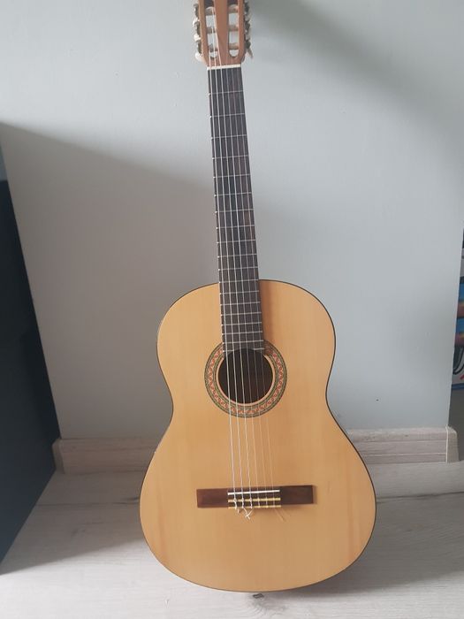 gitara klasyczna yamaha 30m