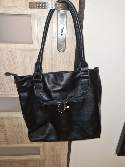 Torba czarna na ramie