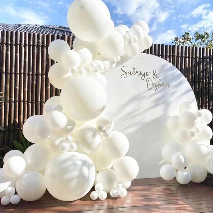 Balon lateksowy biały pastelowy 12 cali, 30 cm 10szt, chrzest, komunia