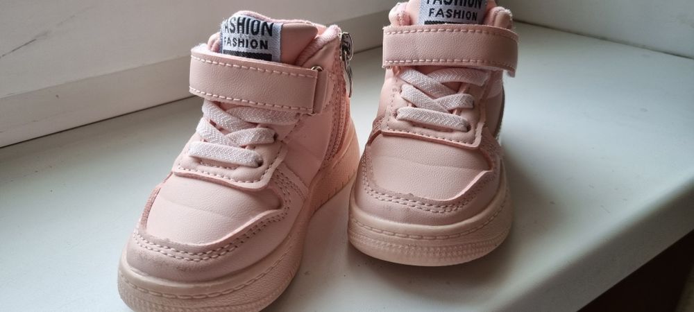 Хайтопи для дівчинки