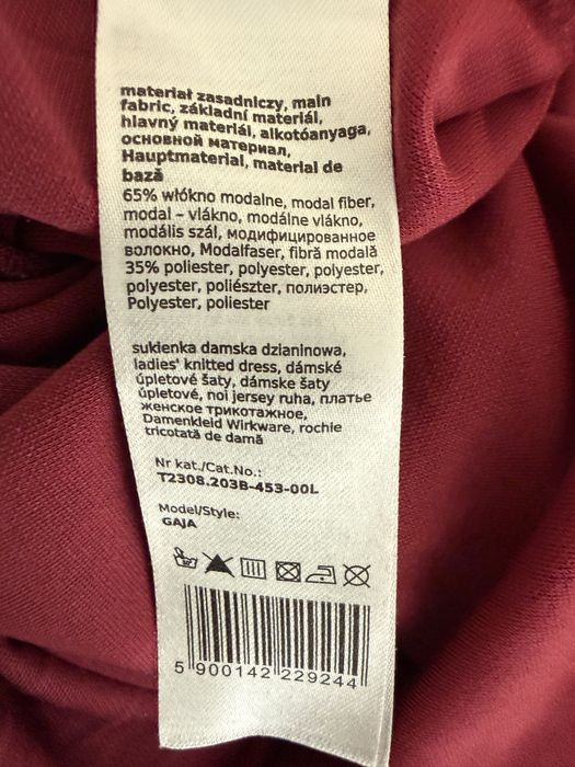 Sukienka marki Tatuum