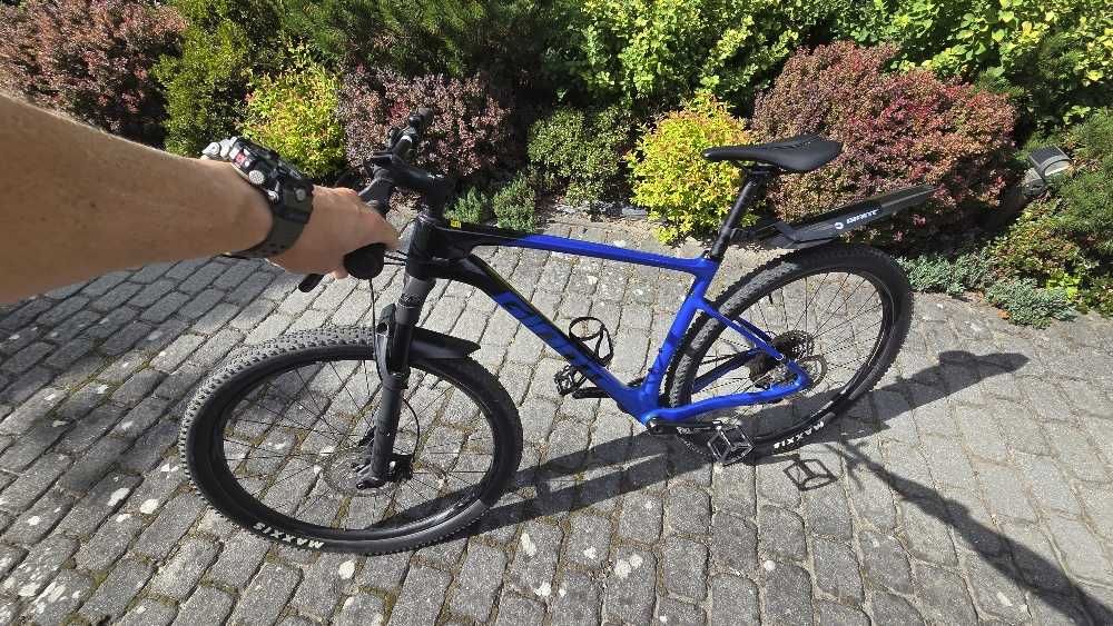 Giant XTC Advanced 29 3 / L Black/Sapphire 2024