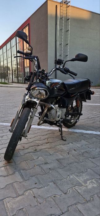 Bajaj Boxer Bm100