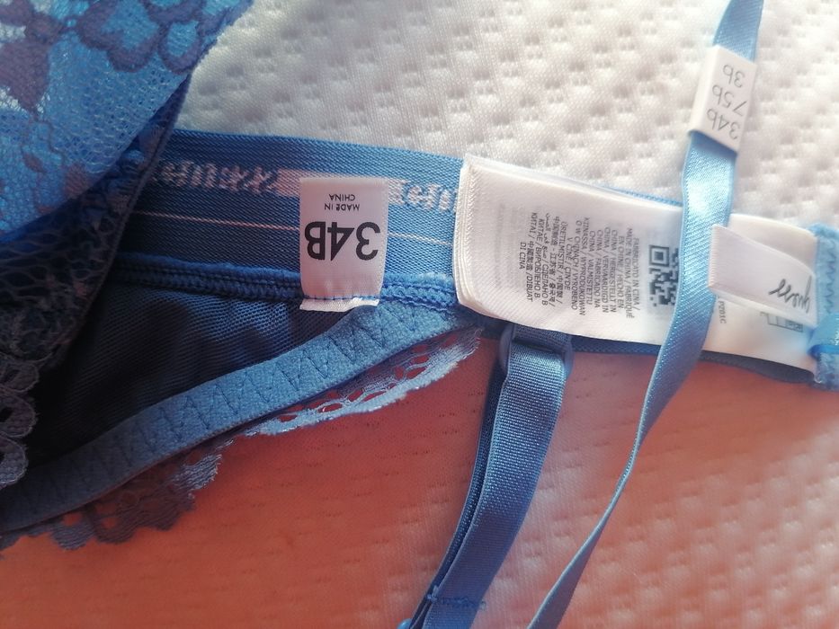 Biustonosz guess koronka 75b