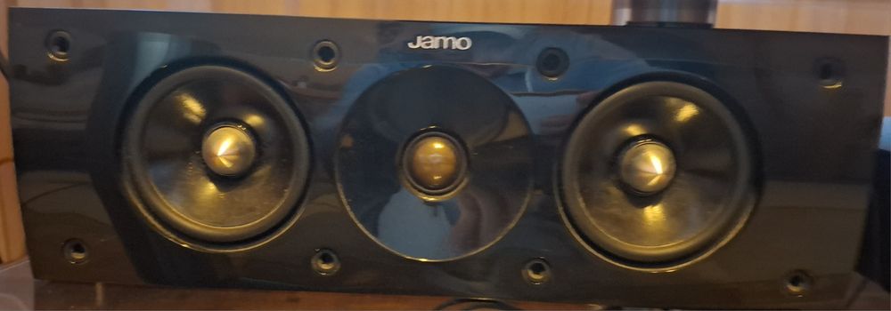 Zestaw Kino Domowe 7.1 Jamo Studio / Yamaha RX-V771 / SUB 660