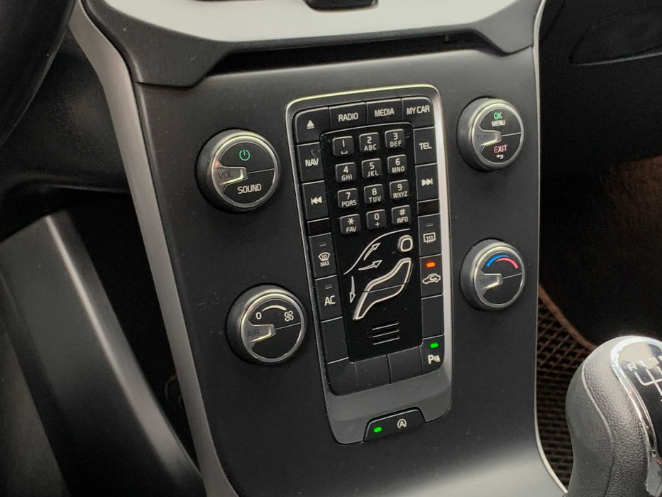 Volvo V40 2014 1.6 дизель