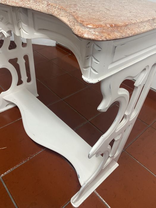 Consola Branca e Marmore