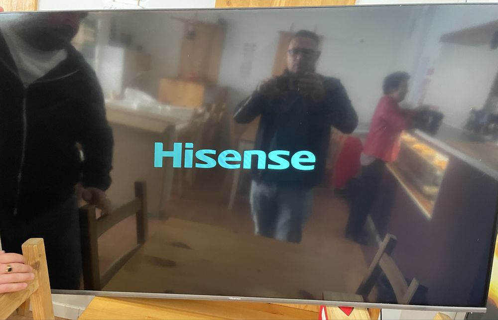 TV 58 polegadas  Hosense para peças482665626159687680