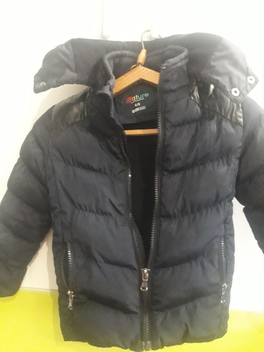 Продам куртку дитячу