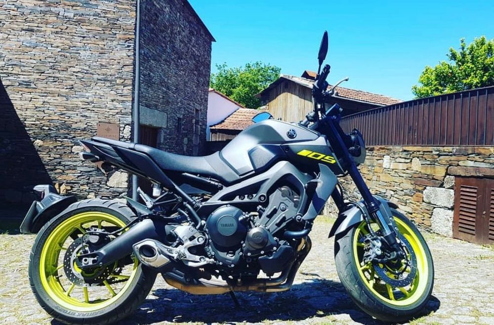 Yamaha MT-09 ABS