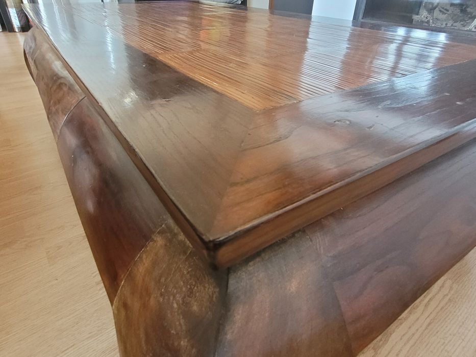 Mesa de Centro em Mogno e Zebrano