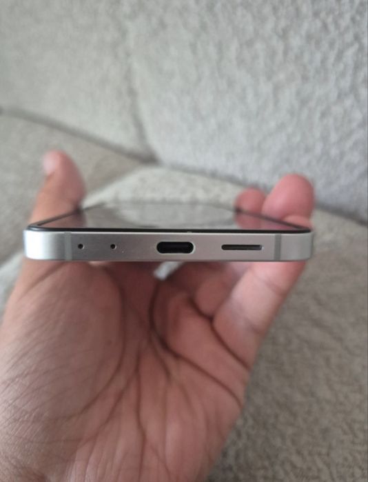 Sprzedam telefon samsung galaxy Z FLIP7 FE