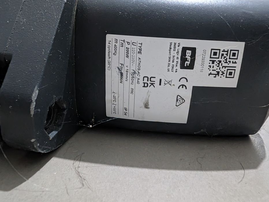 Motor de Portão de Batente BFT Athos AC A40